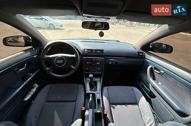 Седан Audi A4 2002 в 