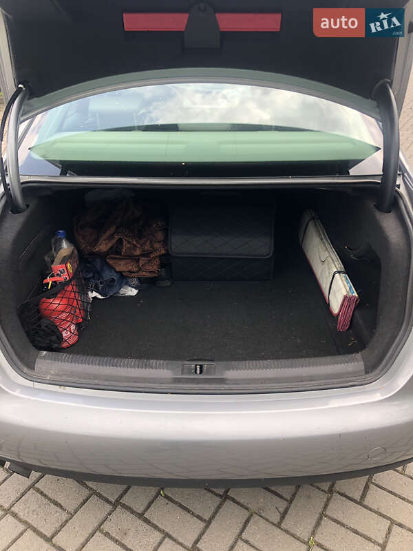 Седан Audi A4 2008 в Трускавце