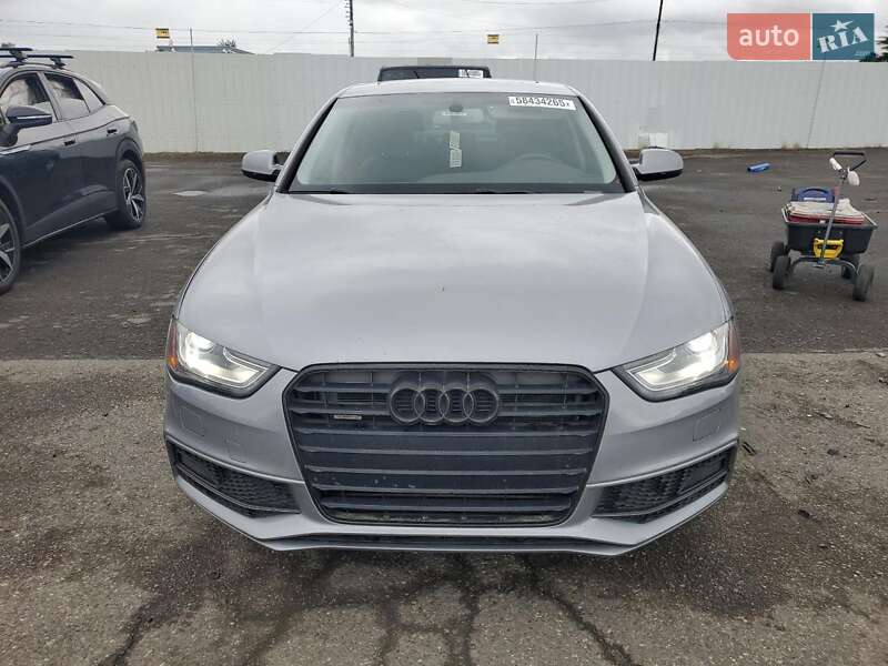 Седан Audi A4 2016 в Львове