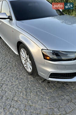 Седан Audi A4 2014 в Львове