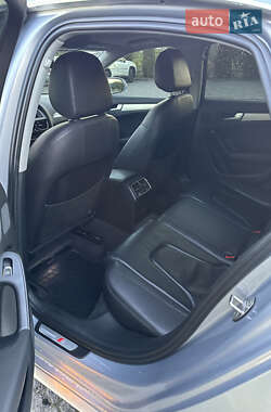 Седан Audi A4 2014 в Львове