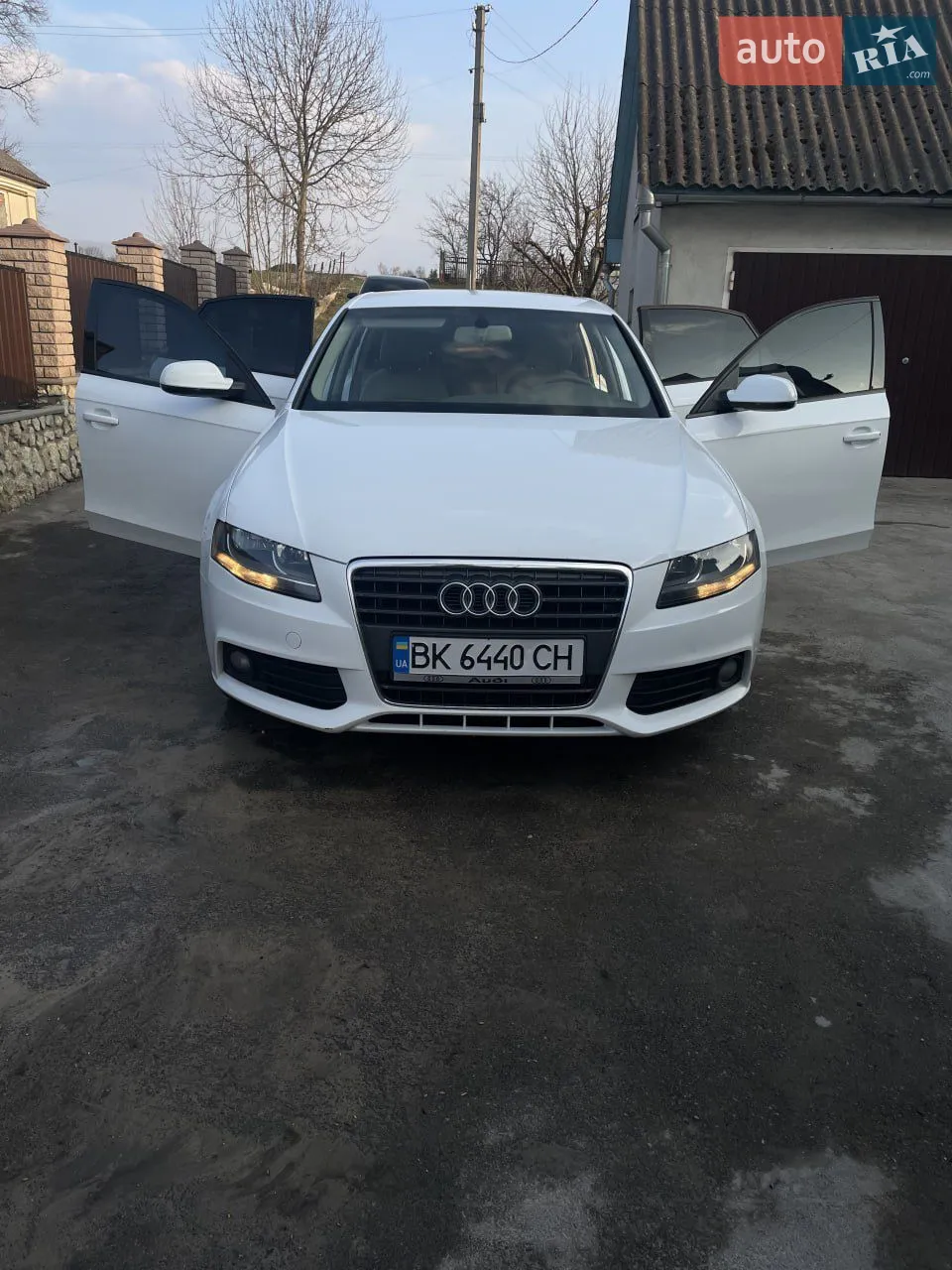 2010 Audi A4 - мініатюра 18