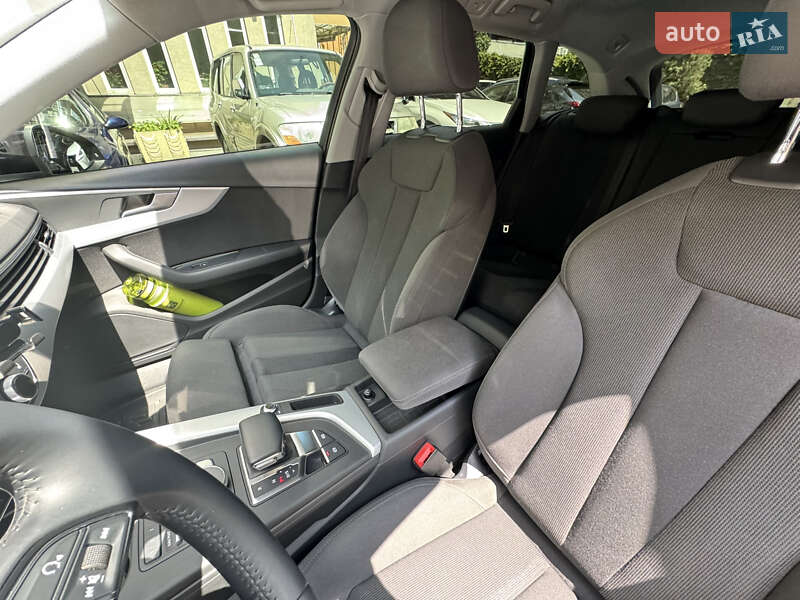 Универсал Audi A4 2016 в Киеве