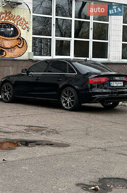 Седан Audi A4 2015 в Киеве