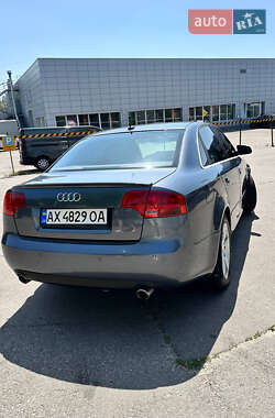 Седан Audi A4 2006 в 