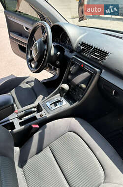 Седан Audi A4 2006 в 