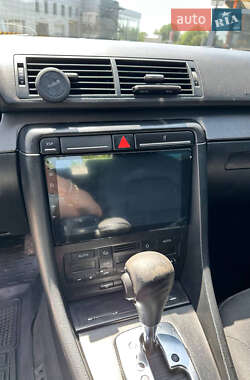 Седан Audi A4 2006 в 