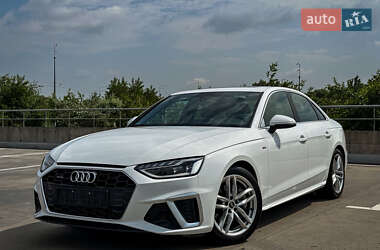 Седан Audi A4 2023 в 