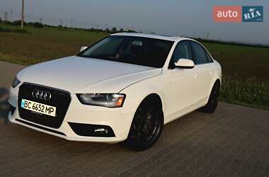 Седан Audi A4 2012 в 