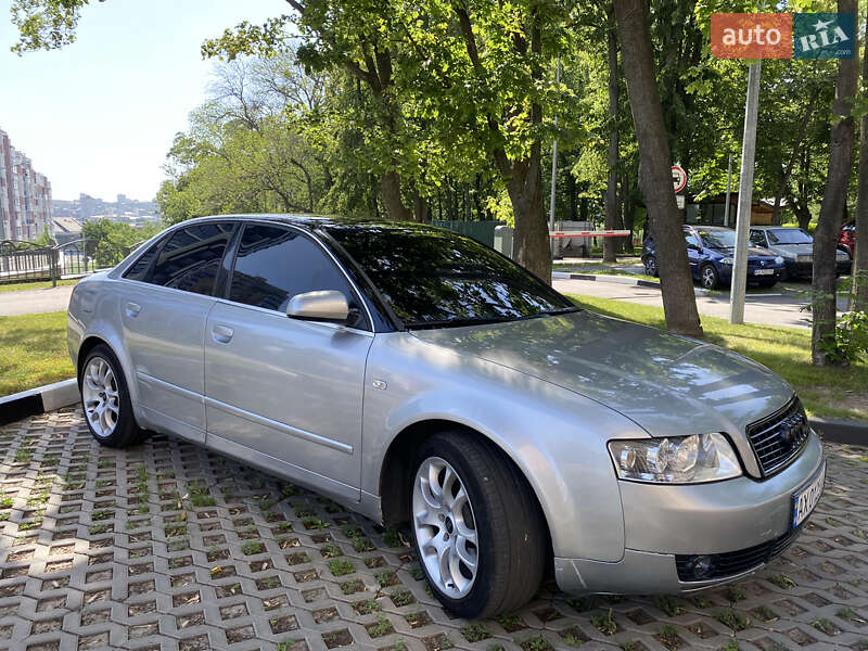 Седан Audi A4 2003 в Харькове