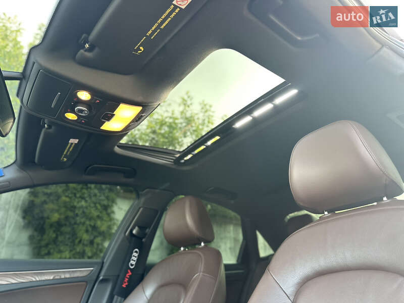 Седан Audi A4 2012 в Хмельницком