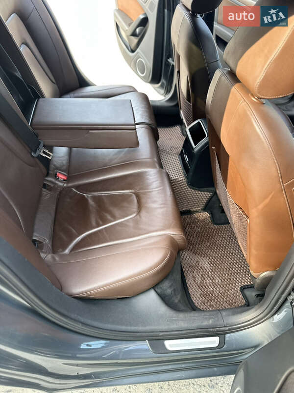 Седан Audi A4 2012 в Хмельницком