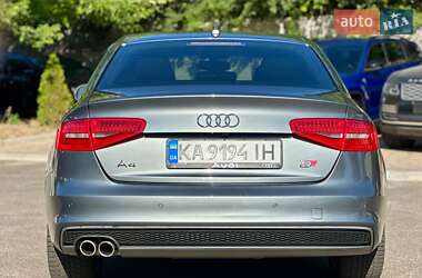 Седан Audi A4 2014 в 
