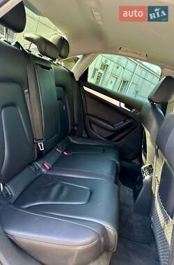 Седан Audi A4 2014 в 