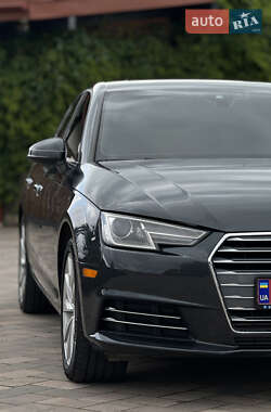 Седан Audi A4 2017 в 