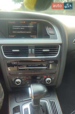 Седан Audi A4 2015 в 