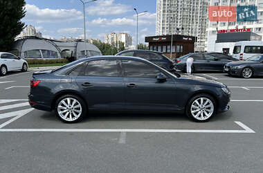Седан Audi A4 2016 в 