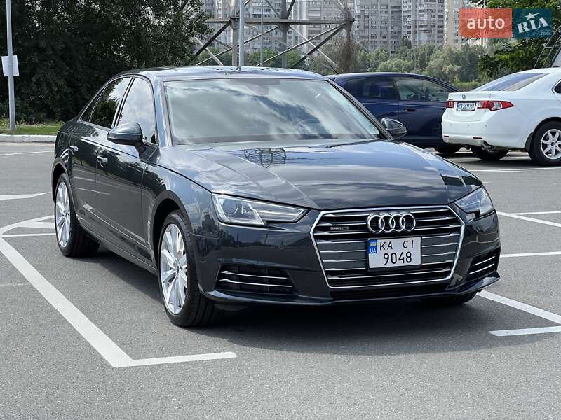 Седан Audi A4 2016 в 