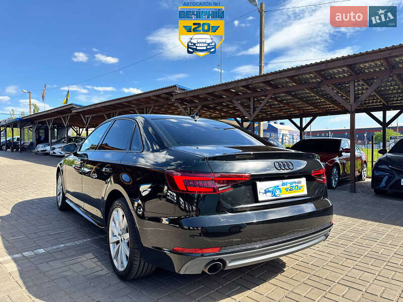 Седан Audi A4 2018 в Кривом Роге