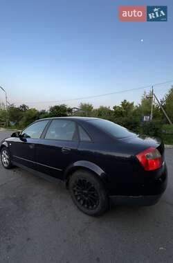 Седан Audi A4 2002 в 