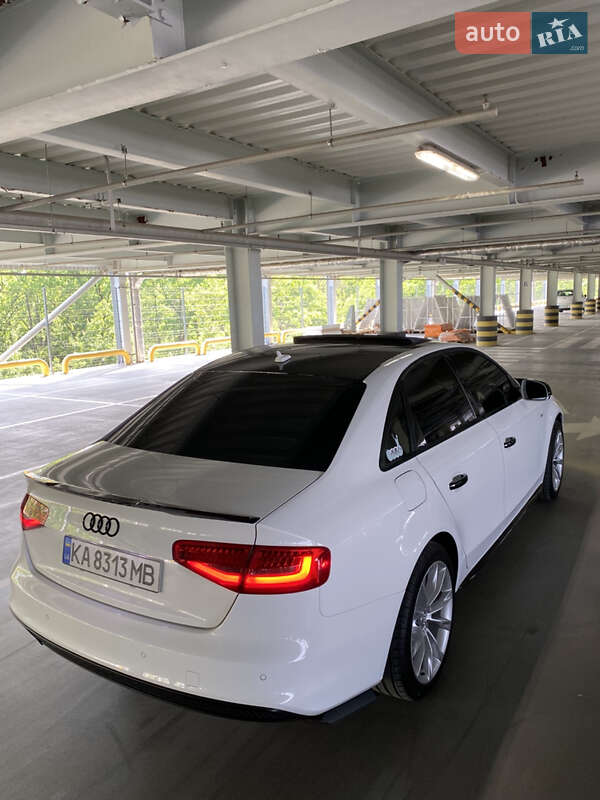 Седан Audi A4 2015 в Києві