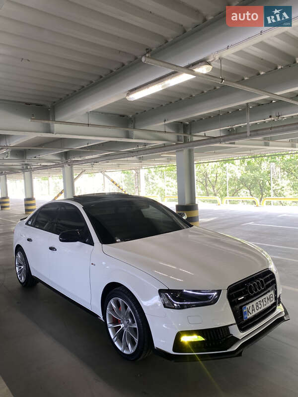 Седан Audi A4 2015 в Києві