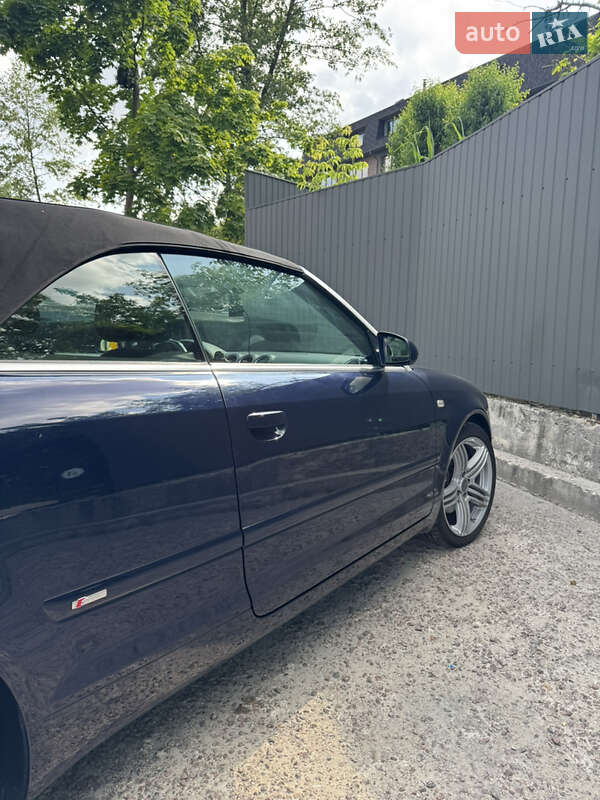 Кабриолет Audi A4 2003 в Киеве