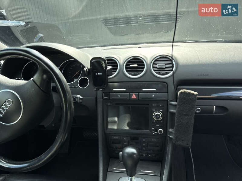 Кабриолет Audi A4 2003 в Киеве