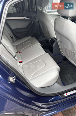 Седан Audi A4 2014 в 