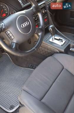 Универсал Audi A4 2004 в 