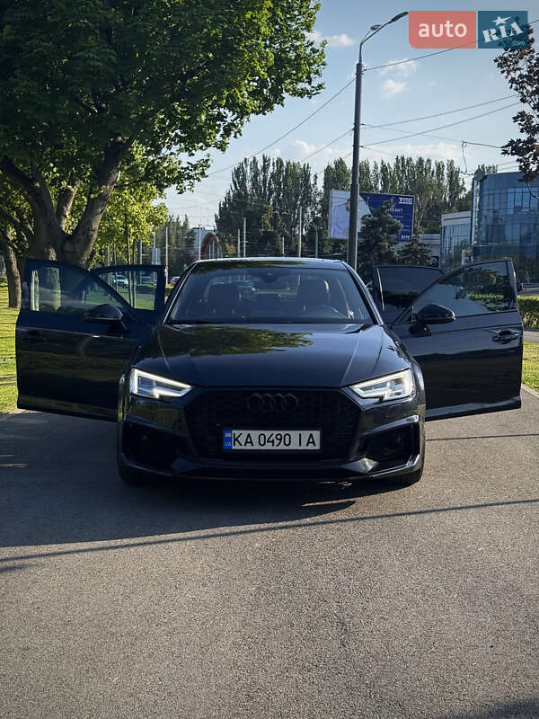 Седан Audi A4 2016 в Днепре