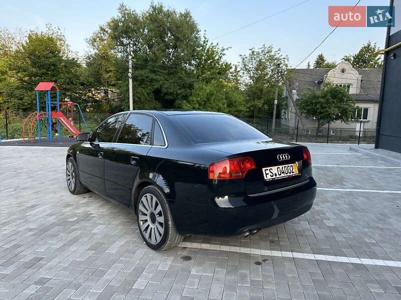 Седан Audi A4 2006 в Кременце
