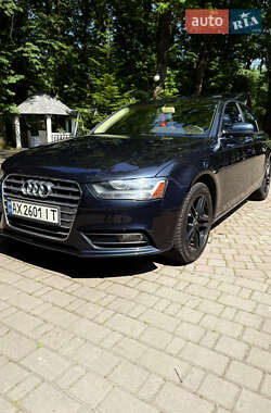 Седан Audi A4 2012 в 