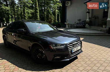 Седан Audi A4 2012 в 
