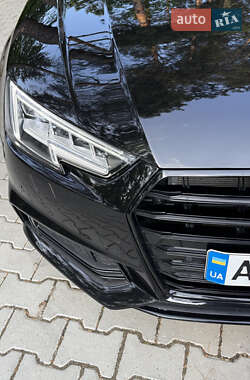 Седан Audi A4 2018 в 