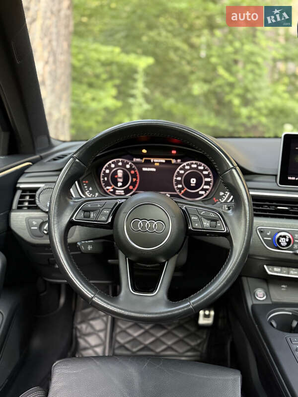 Седан Audi A4 2018 в Ивано-Франковске