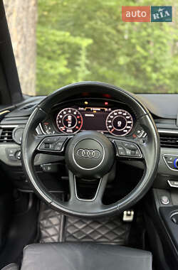 Седан Audi A4 2018 в 