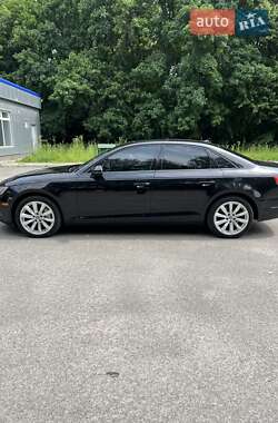 Седан Audi A4 2017 в 