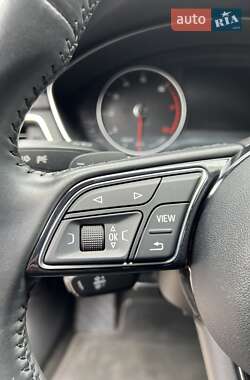 Седан Audi A4 2017 в 