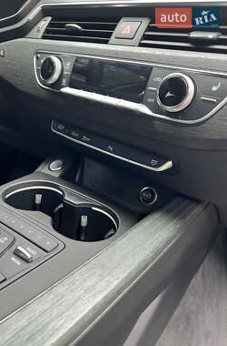 Седан Audi A4 2017 в 