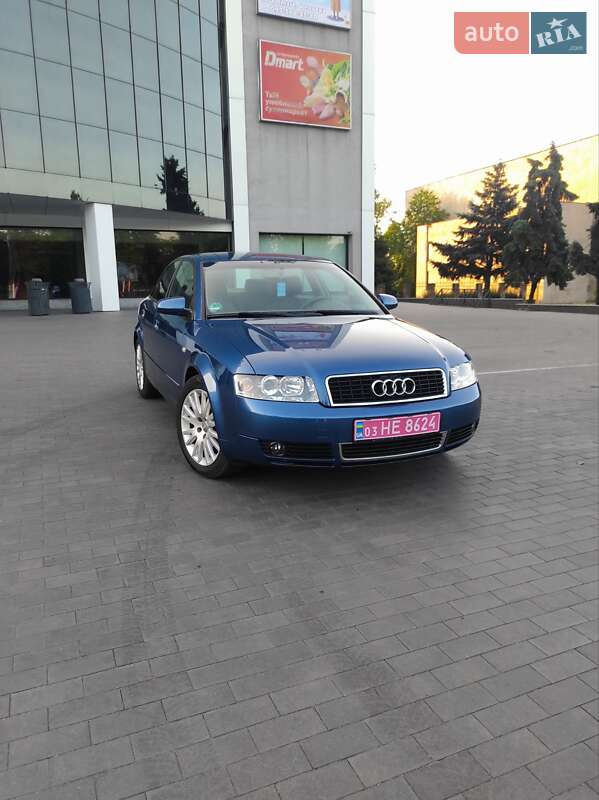 Седан Audi A4 2004 в Каменском