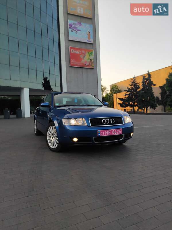 Седан Audi A4 2004 в Каменском