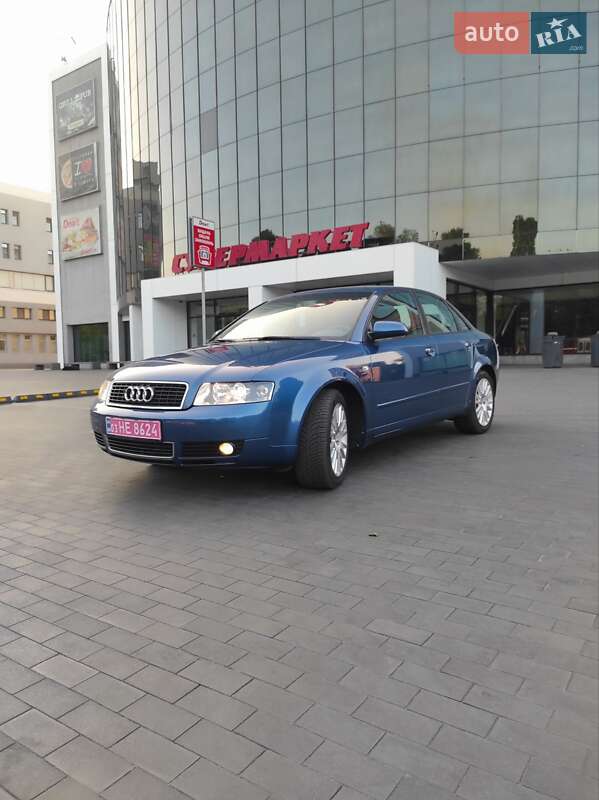 Седан Audi A4 2004 в Каменском