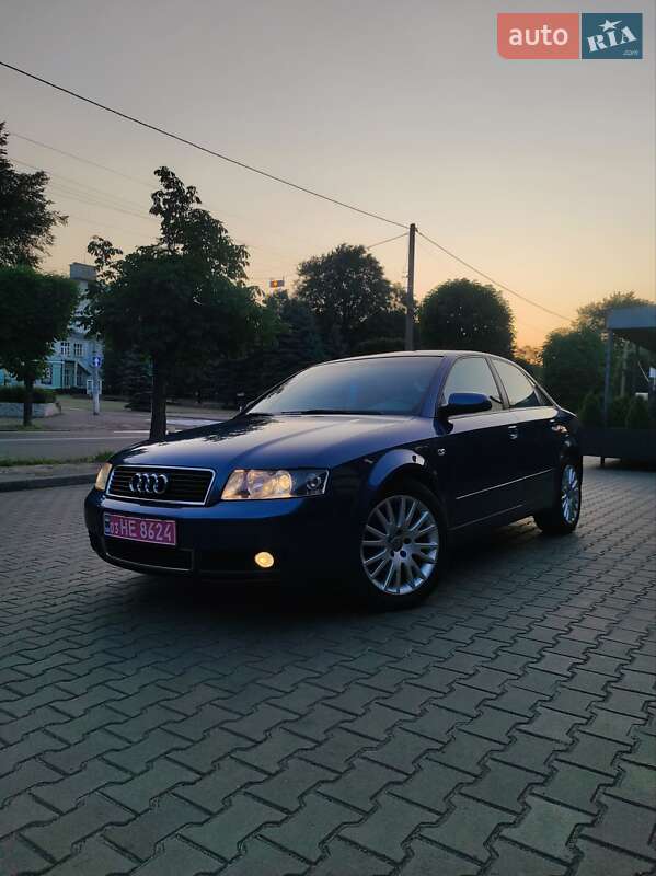 Седан Audi A4 2004 в Каменском