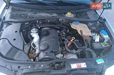 Универсал Audi A4 2000 в 
