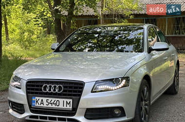 Седан Audi A4 2011 в 