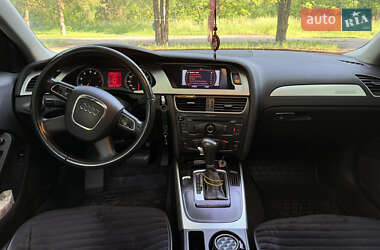 Седан Audi A4 2011 в 