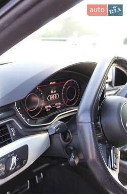 Седан Audi A4 2018 в 