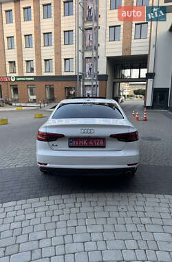 Седан Audi A4 2017 в 