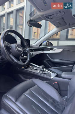 Седан Audi A4 2017 в 